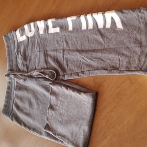 Women's sweatpants* 🍀 3/$10!